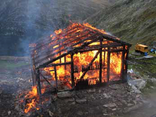 Olperer Hütte  Winterraum Abriss