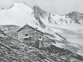 Zittauer Hütte vor der Fertigstellung